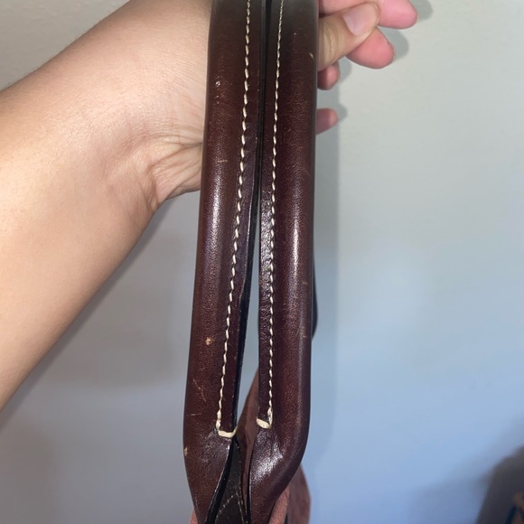 Dooney & Bourke Handbag - Picture 4 of 7